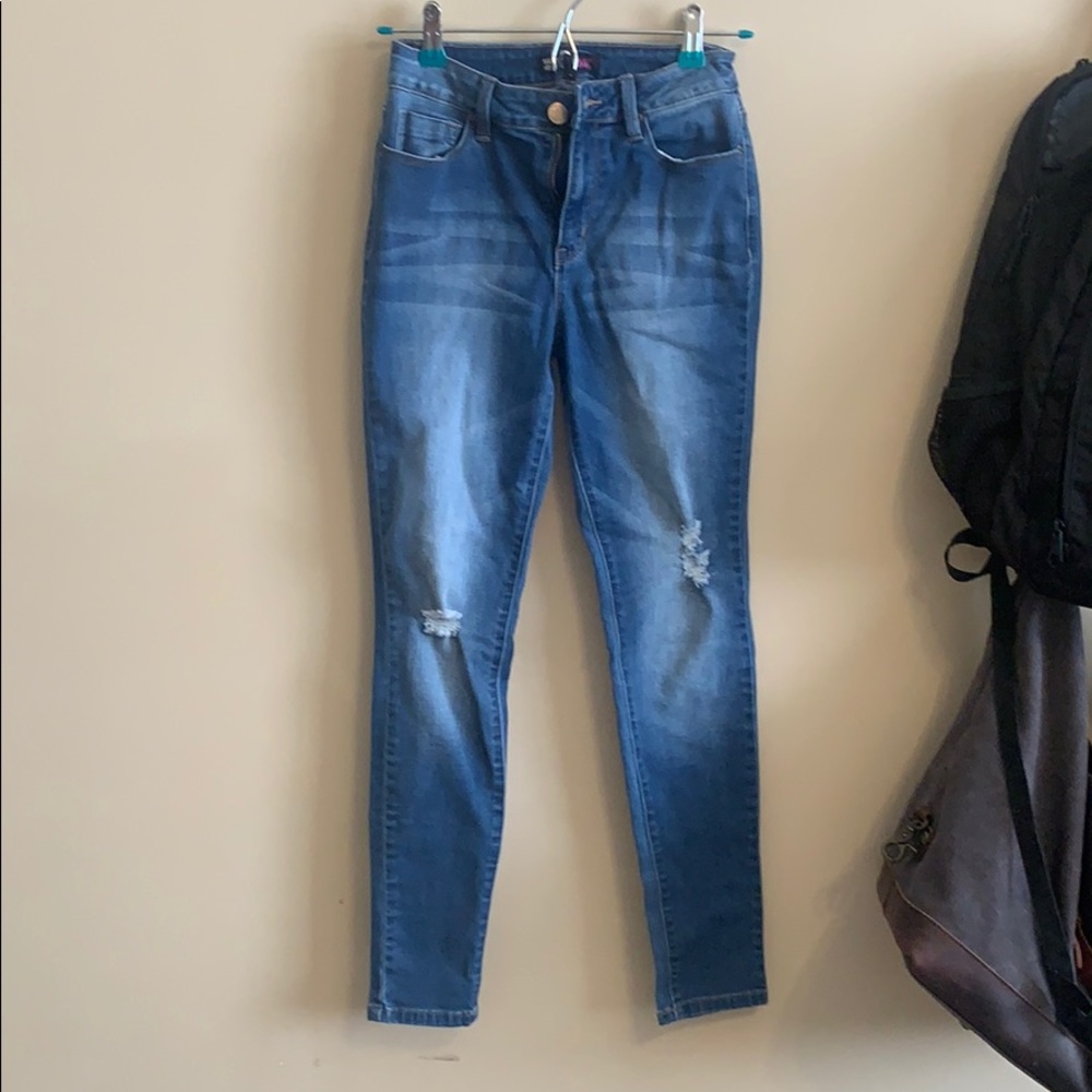 Fashionnova Ripped Skinny High Rise Jeans - Picture 5 of 7